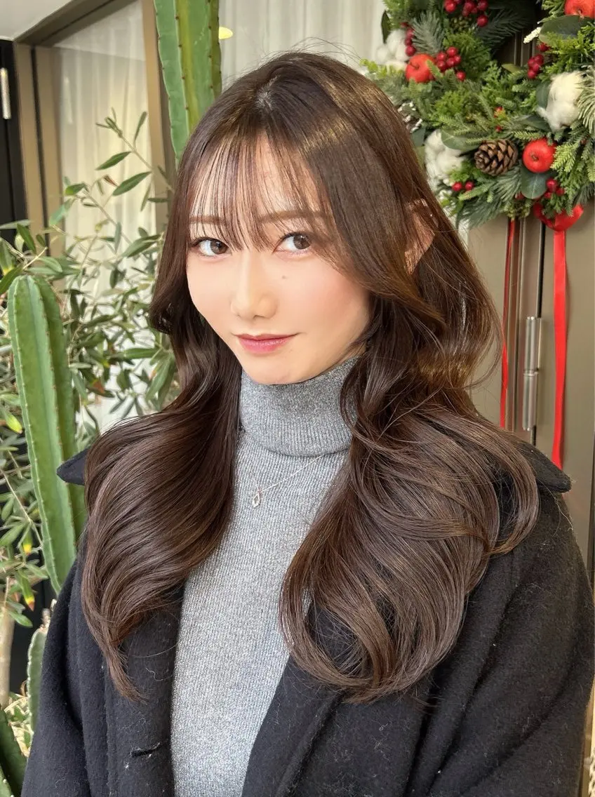 ロング カラー カット ヘアカラー トリートメント 本格韓国ヘア🇰🇷 【uni】キューさんのヘアスタイル