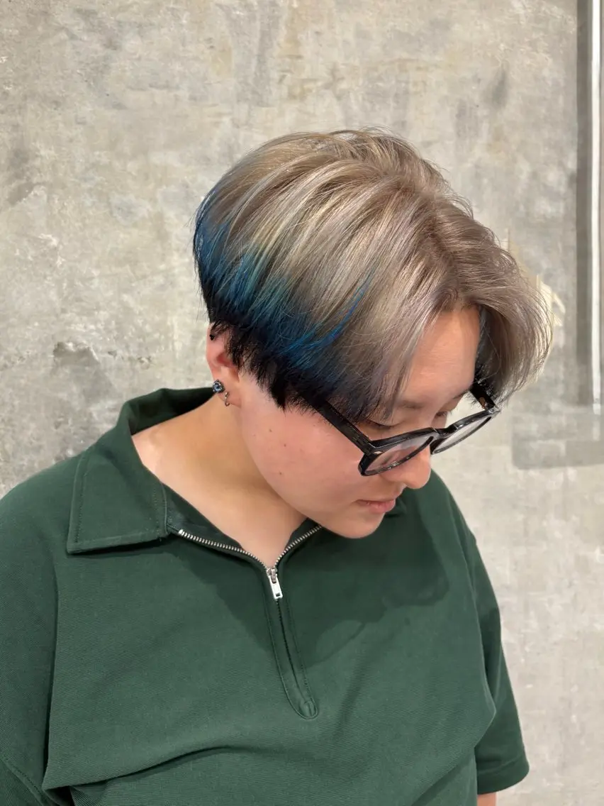 ショート ヘアカラー ショート・ボブ 🌈chinaのヘアスタイル