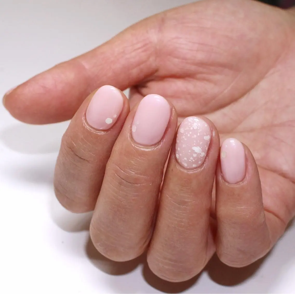 ショート ネイル ハンドネイル Baku Nailsのネイルデザイン
