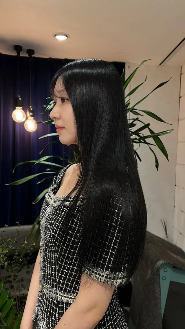 ロング カラー 黒髪 ブルーカラー ブルーブラック 透明感カラー ☆ HARUKA ☆のヘアスタイル