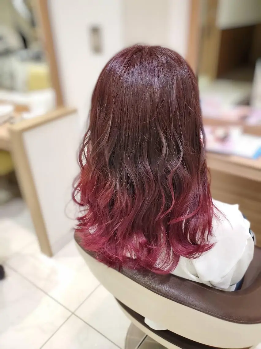 【🌈デザインカラー🌈】インナー・イヤリング・フェイスフレーミングなど🎀《16時から》の写真