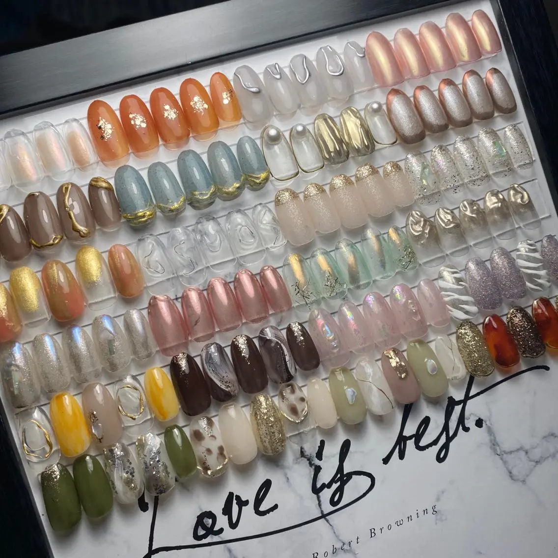 ネイル NAILSALON RandU...のネイルデザイン