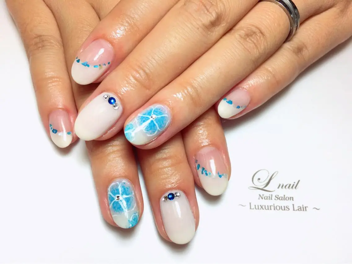 ネイル Li'leaNail AINAのネイルデザイン