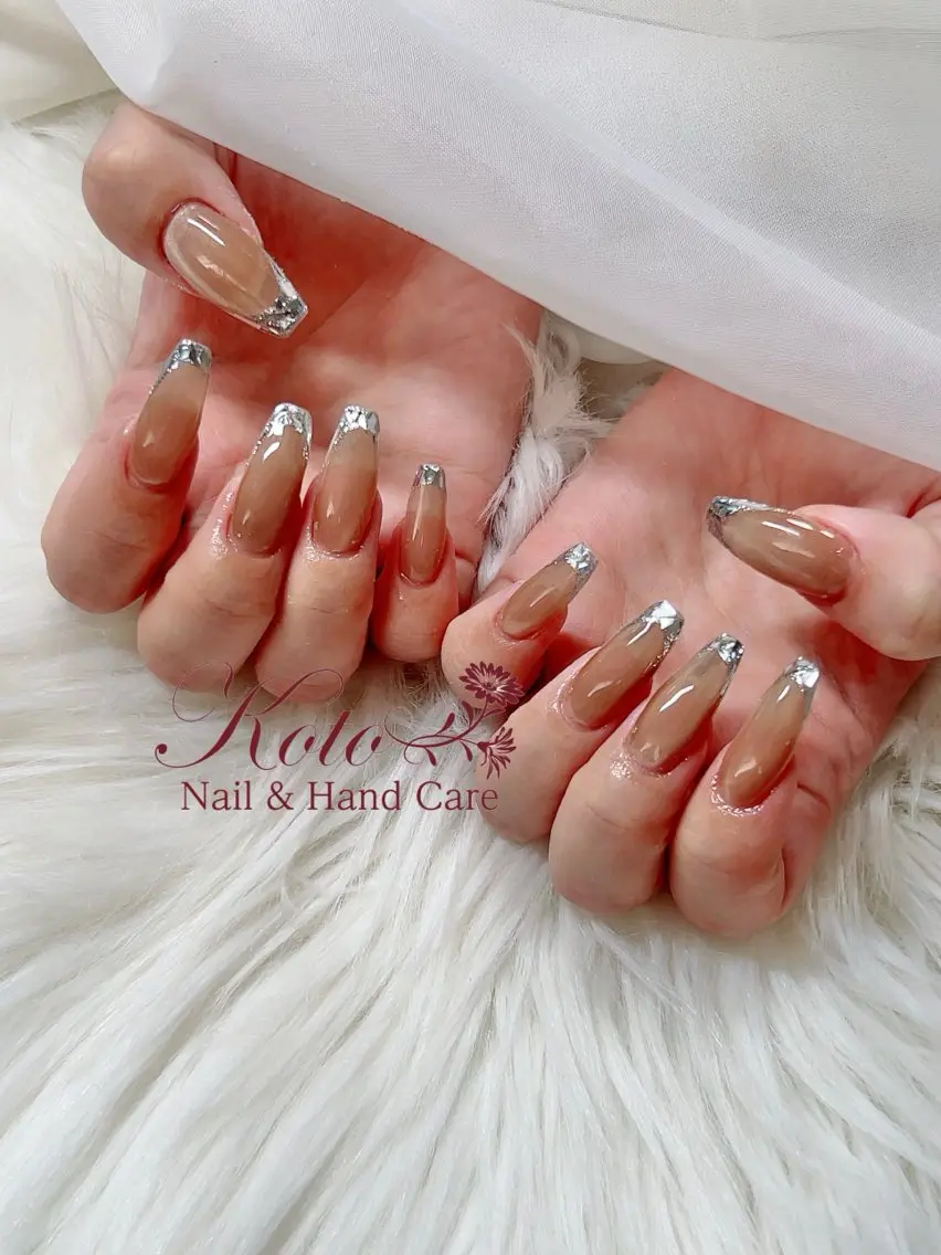 ネイル 長さ出し フレンチネイル ジェルネイル ガラスフレンチ 持ち込み ハンドネイル Nail Salon KOTOのネイルデザイン