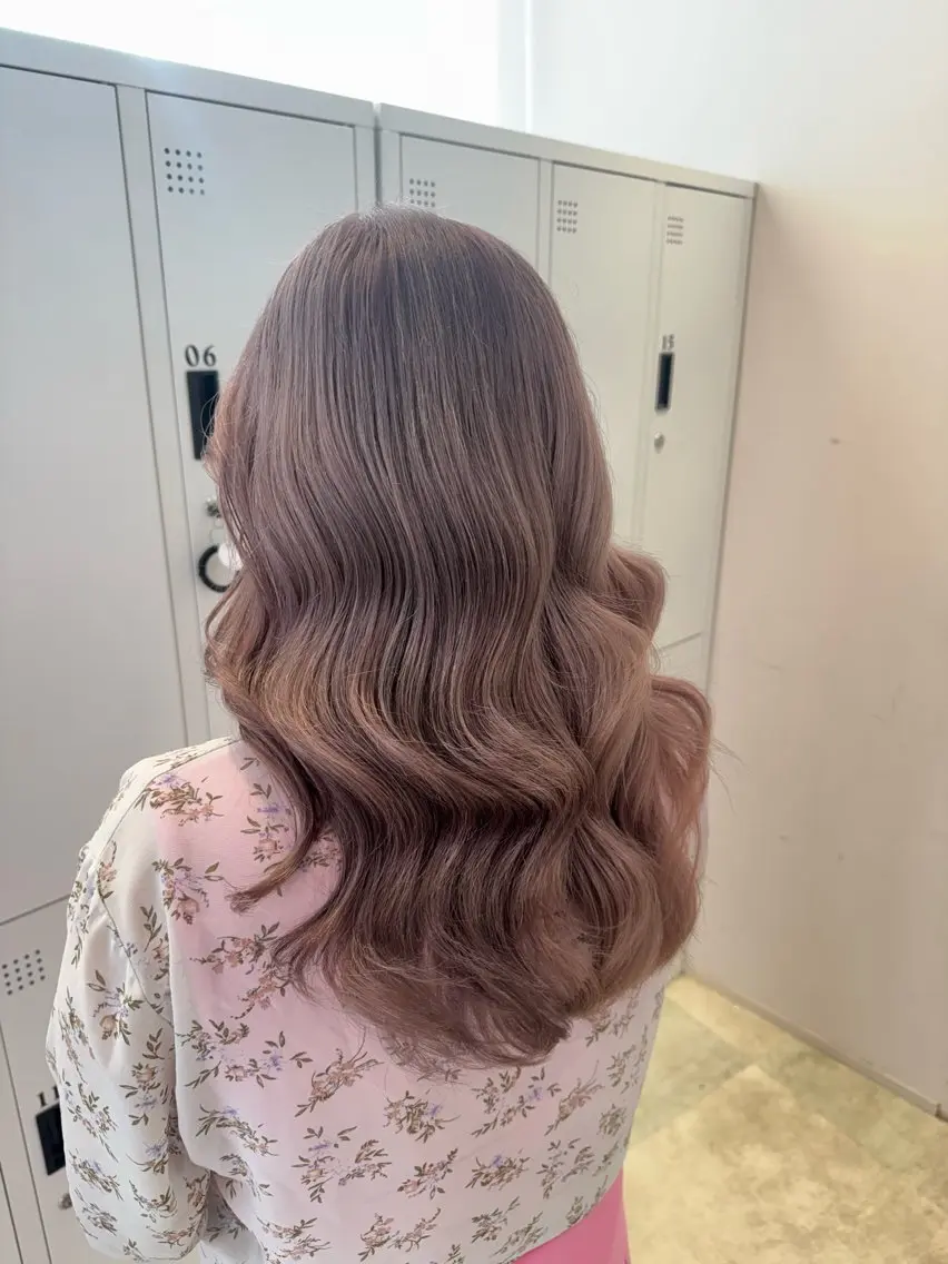 カラー 透明感カラー✨艶髪 制作🌱山根あゆみのヘアスタイル