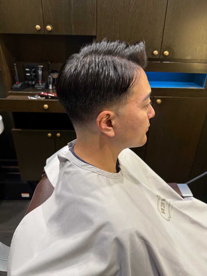 ショート カット HATAKEYAMA SHIONEのヘアスタイル