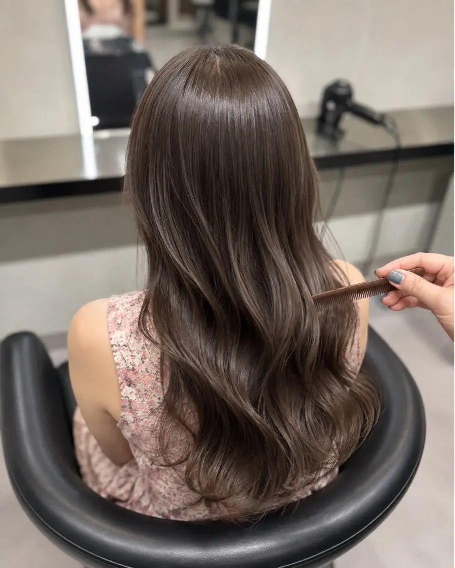 ミディアム カラー ブラウンカラー トリートメント 🌈ウルトワ水素 髪質改善naru🌈のヘアスタイル