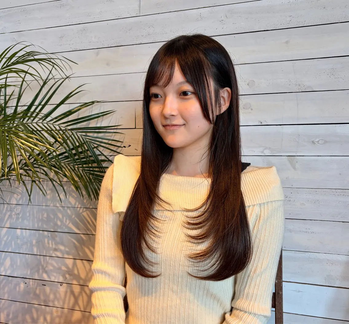 ロング レイヤーカット 艶髪カラー🤍ྀི MISAKI🩷ྀིのヘアスタイル