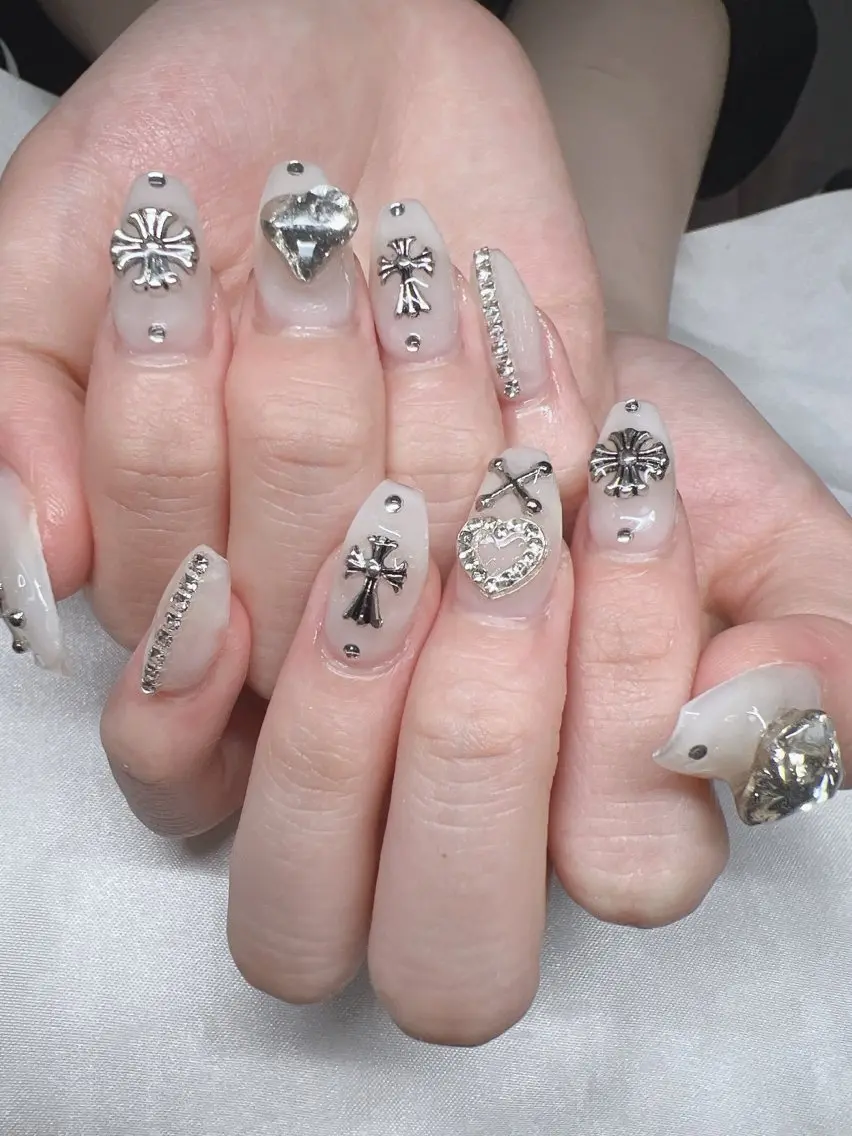 ネイル 長さ出し グラデーション キラキラネイル マグネットネイル ニュアンスネイル ハンドネイル Lee Nails チップ長さだし専門店のネイルデザイン