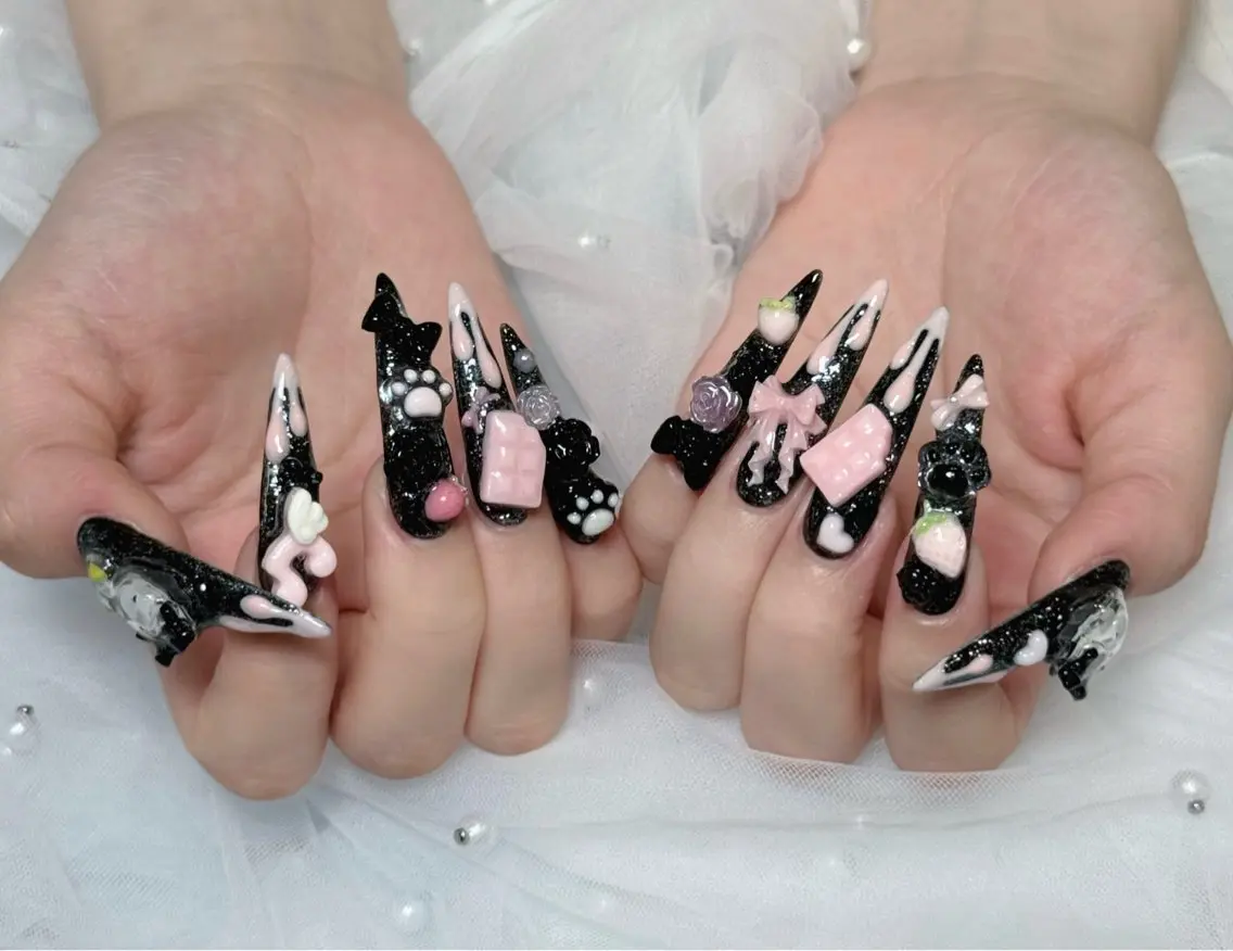 ネイル チークネイル ドット フレンチネイル グラデーション 韓国ネイル ハンドネイル ハンドケア Aria Nail Beautyのネイルデザイン