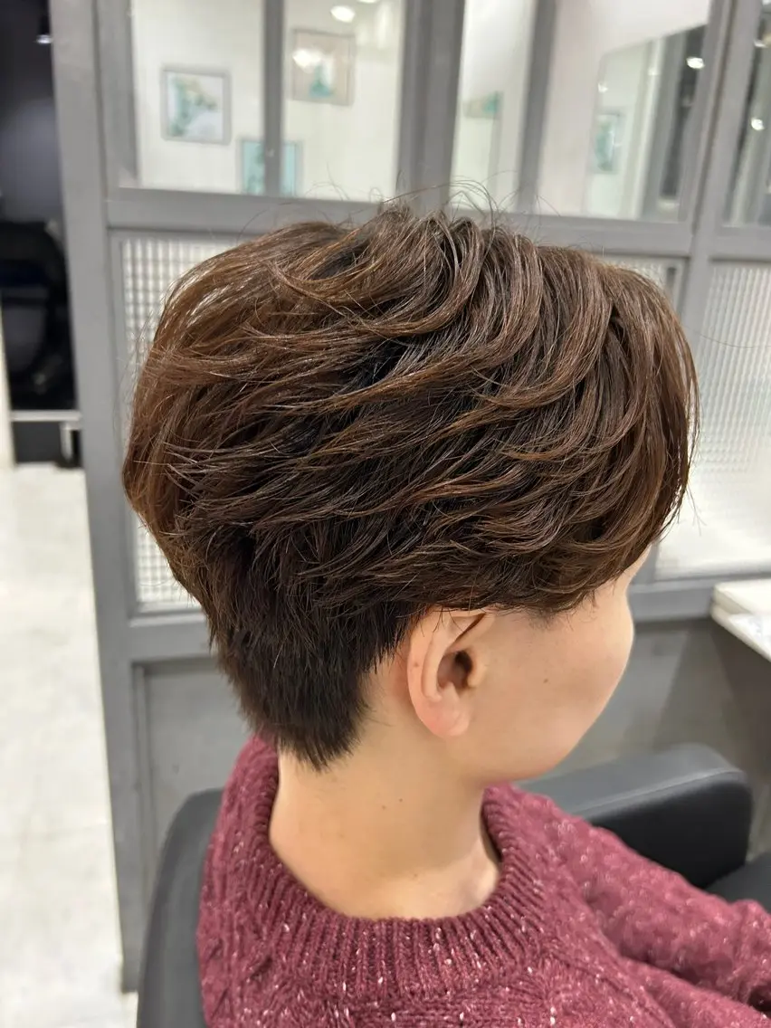 ショート カラー パーマ ヘアアレンジ メンズ カット パーマ トリートメント 🔥メンズパーマ 特化 渡辺一翔のヘアスタイル