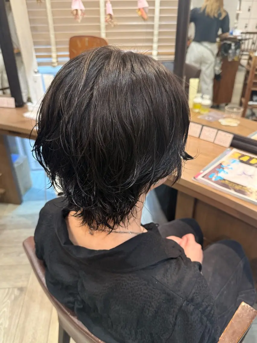 ショート ヘアカラー トリートメント 木場 麗咲のヘアスタイル