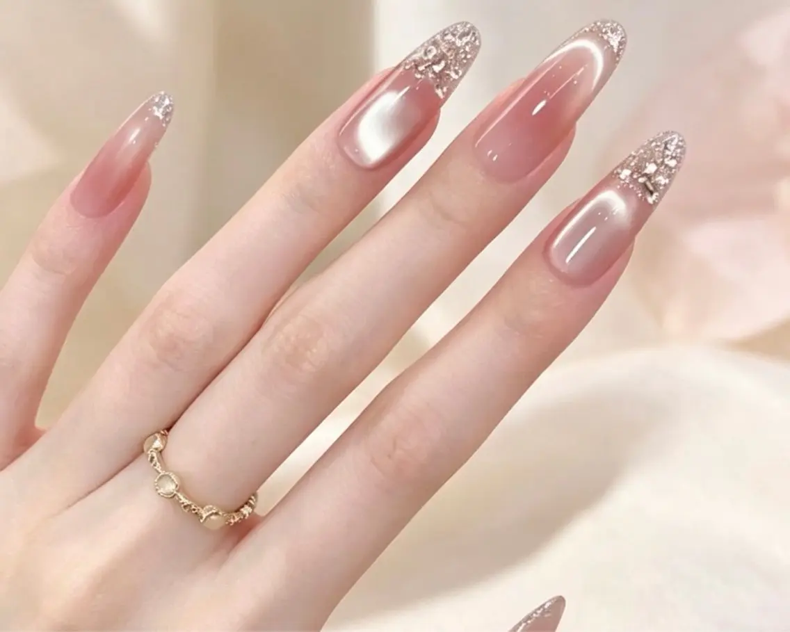 ネイル LUMI NAILのネイルデザイン