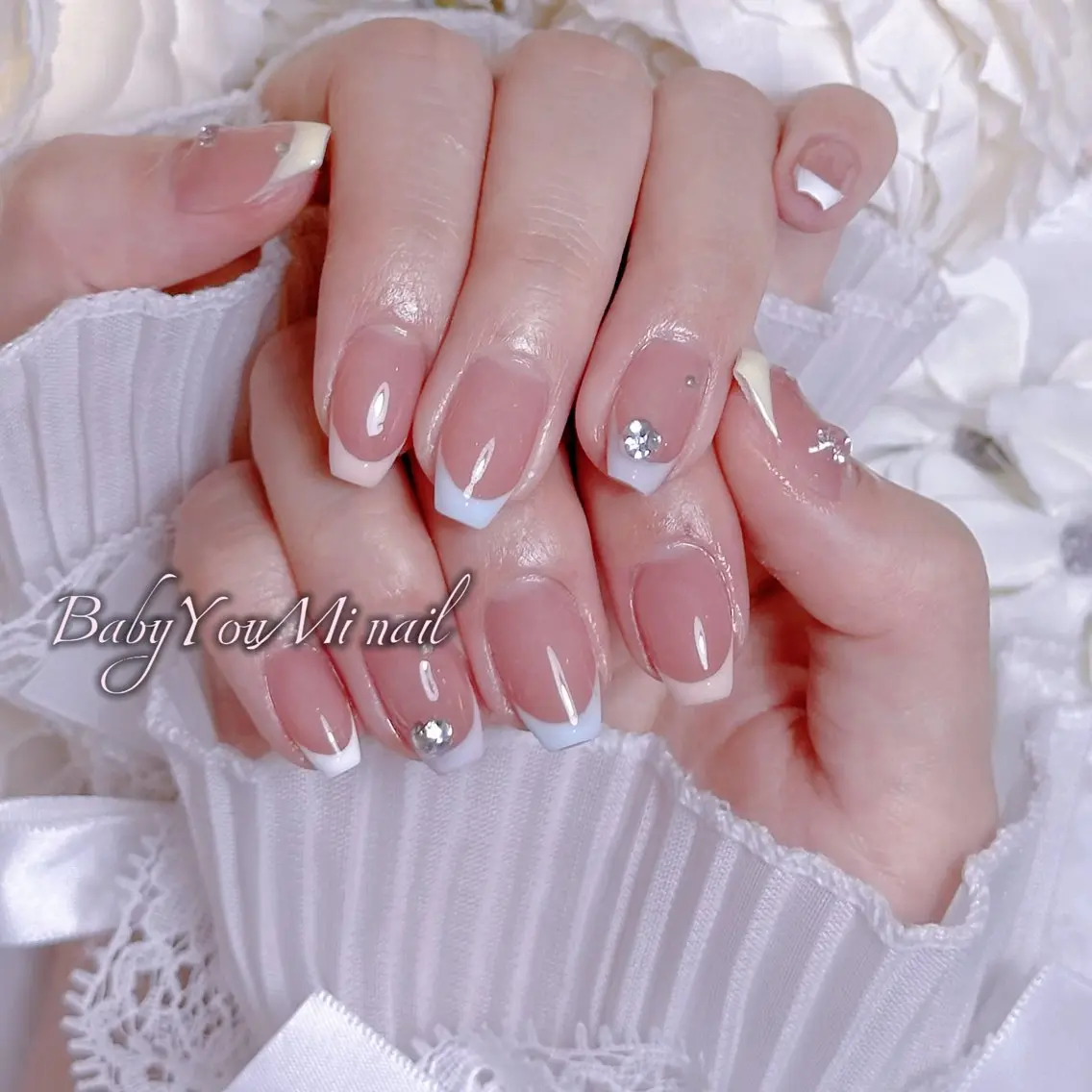 ネイル オーロラネイル チークネイル 成人式 フットネイル フレンチネイル ハンドネイル BabyYouMi nailのネイルデザイン