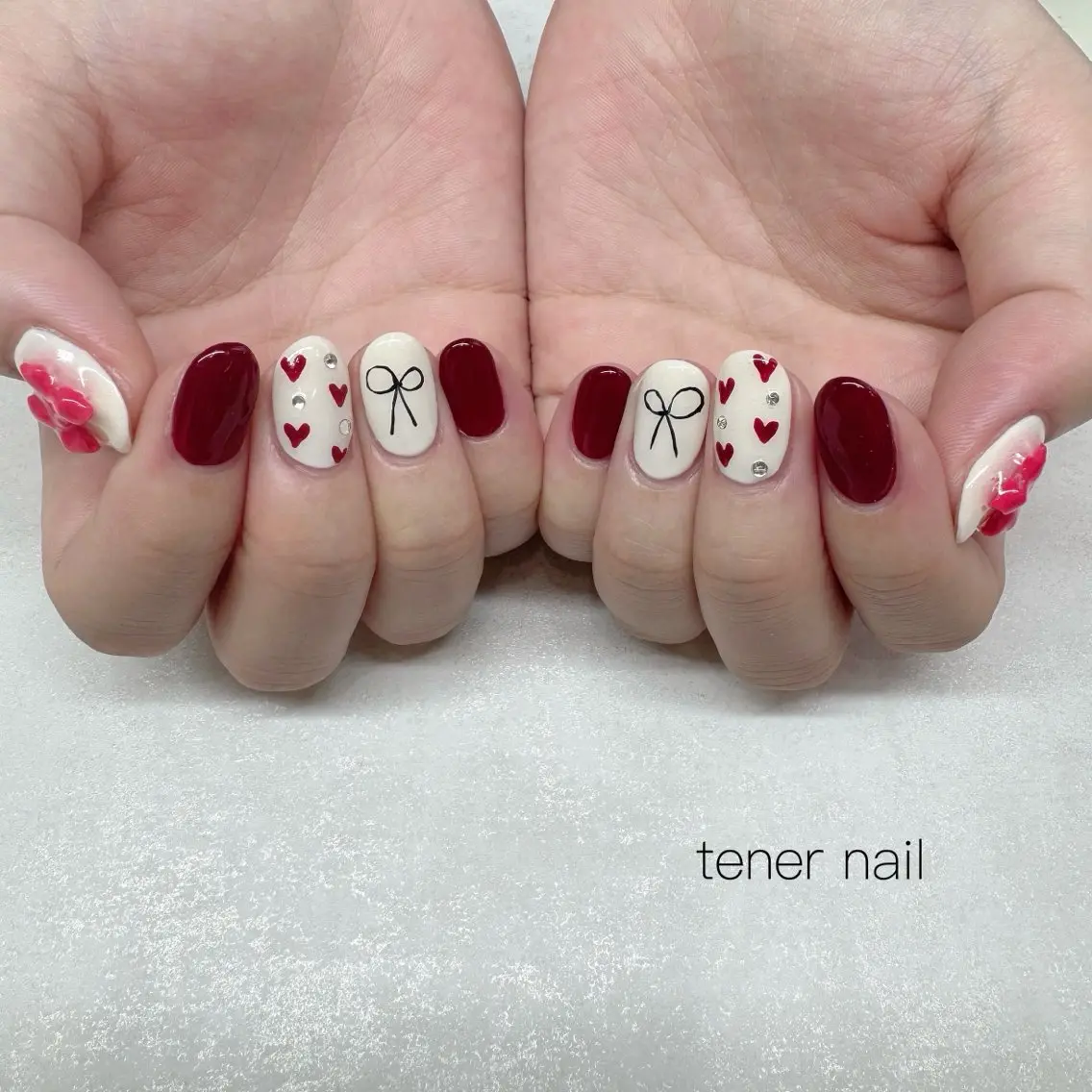 ネイル ハート リボン ハンドネイル テネルネイル tener nailのネイルデザイン