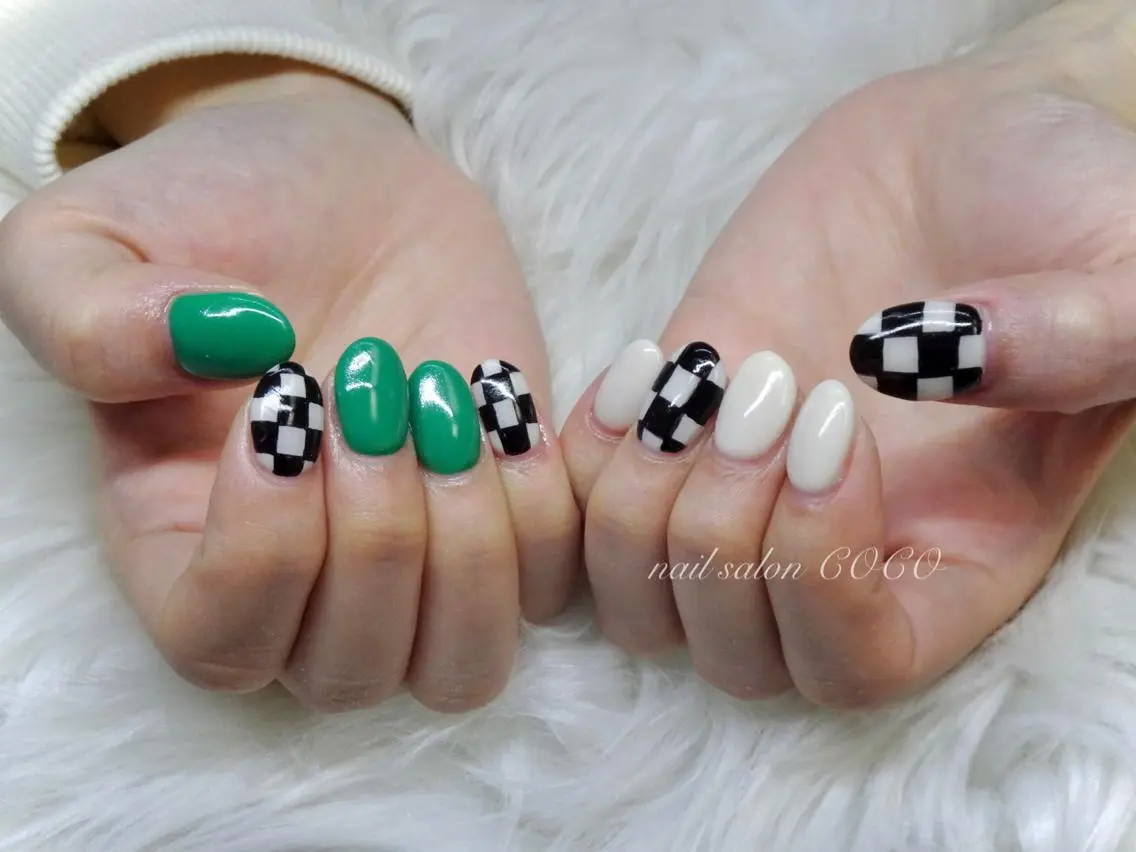 ネイル ジェルネイル グリーン nail Berunaのネイルデザイン