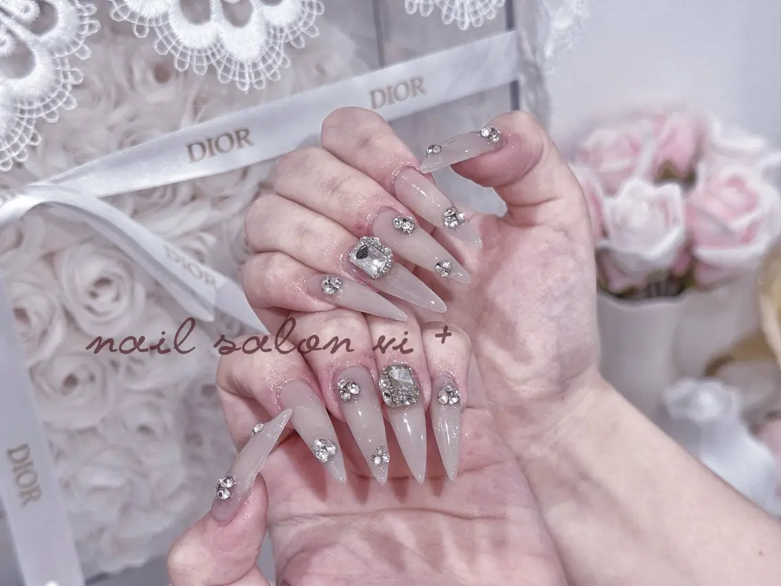 ネイル ハンドネイル ✨Nailsalon Vi+✨のネイルデザイン