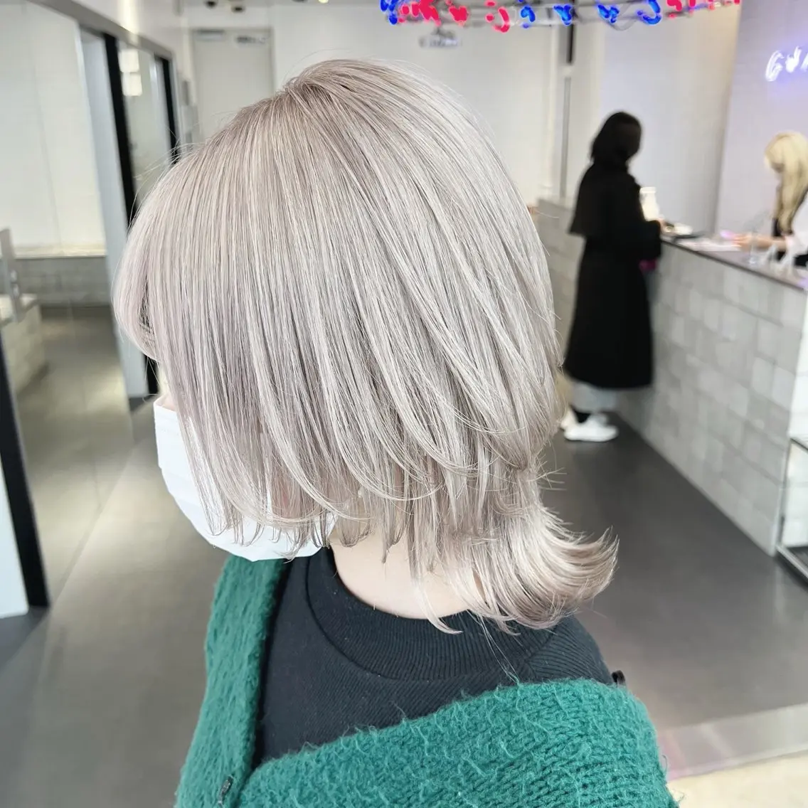 ショート カラー ヘアアレンジ 🍯傷ませないカラー 髪質改善🍯彪雅のヘアスタイル