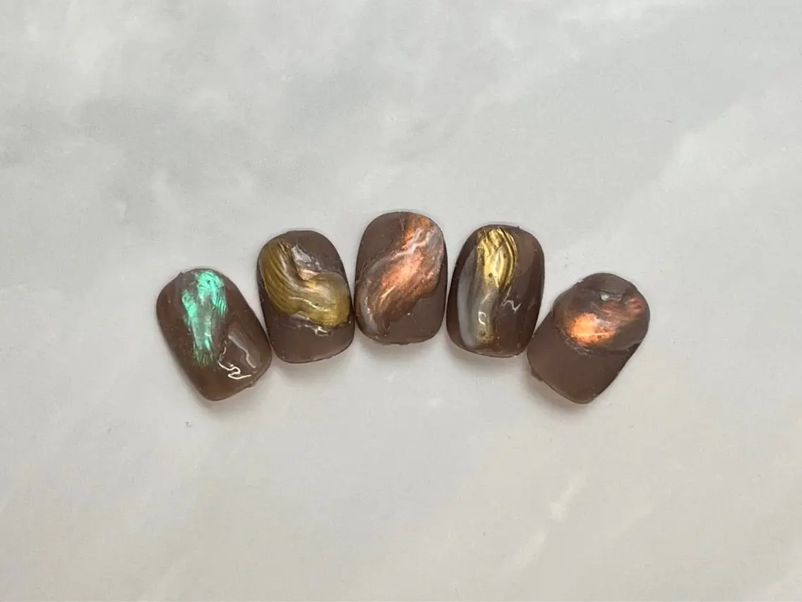 ネイル feminine nailのネイルデザイン