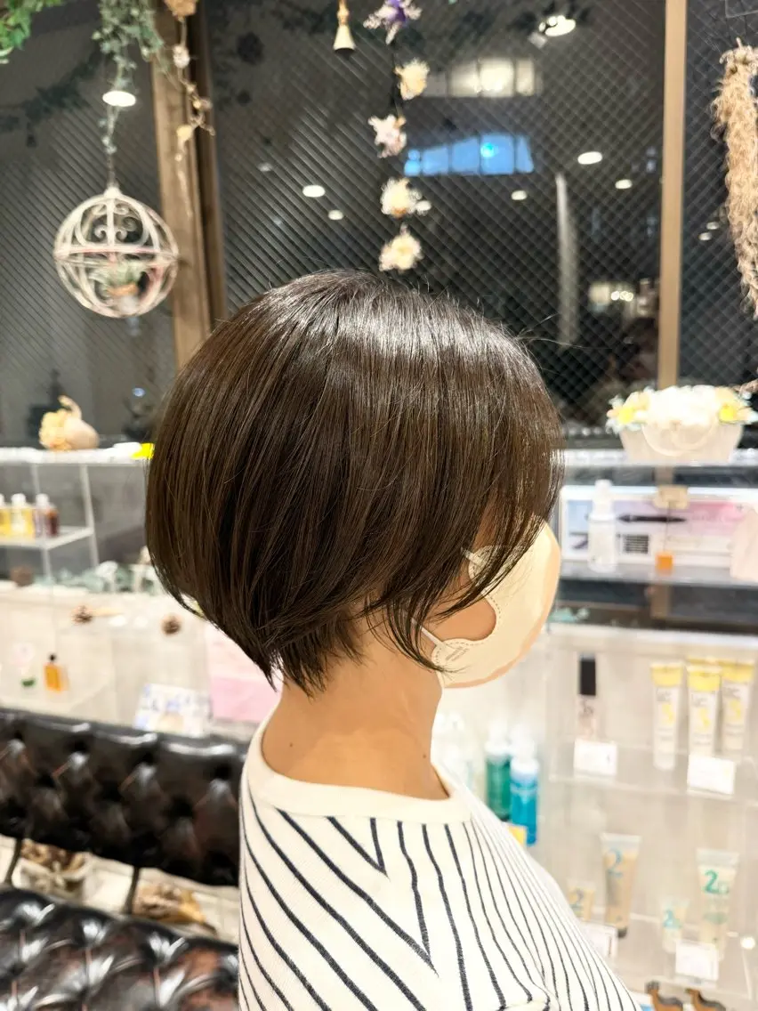 ショート カラー ショートボブ 丸みショート ボブ ショートヘア 赤間 飛鳥のヘアスタイル
