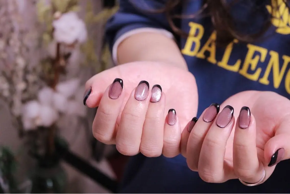 ネイル オーロラネイル 長さ出し ジェルネイル 韓国ネイル 持ち込み ハンドネイル MH Nailのネイルデザイン