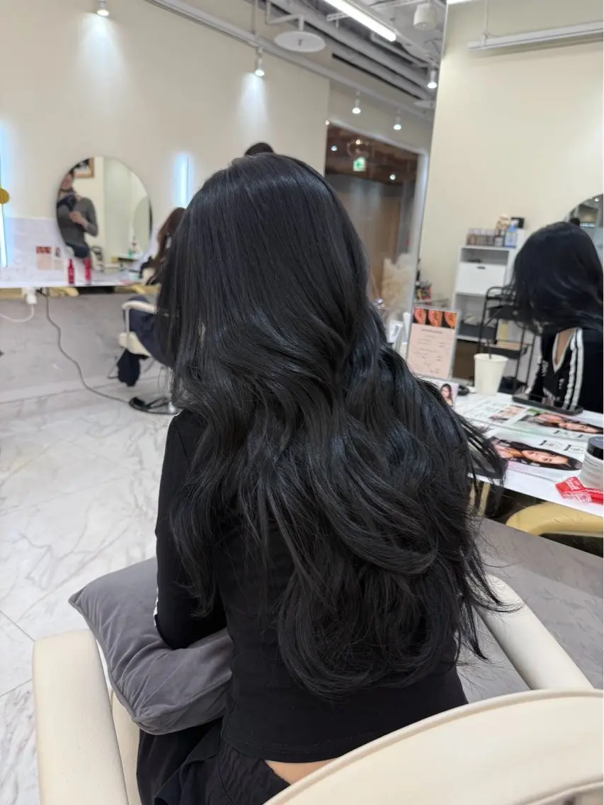 セミロング カラー ヘアアレンジ ヘアカラー トリートメント 모모(momo)🍑 本場韓国ヘア🪽‪のヘアスタイル