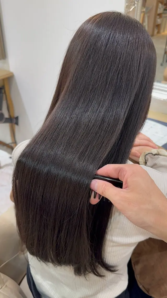 ロング カラー 仲井 康己のヘアスタイル