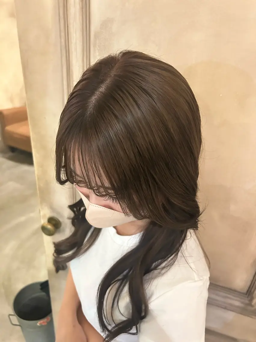 ロング カラー 津村 優明のヘアスタイル