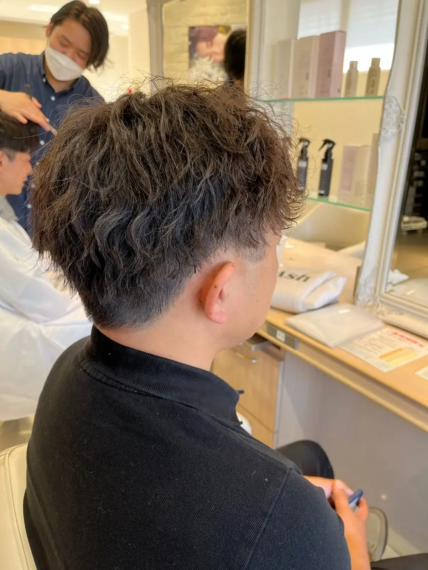 メンズ カット メンズパーマ特化型 美容師/荒井海音のヘアスタイル