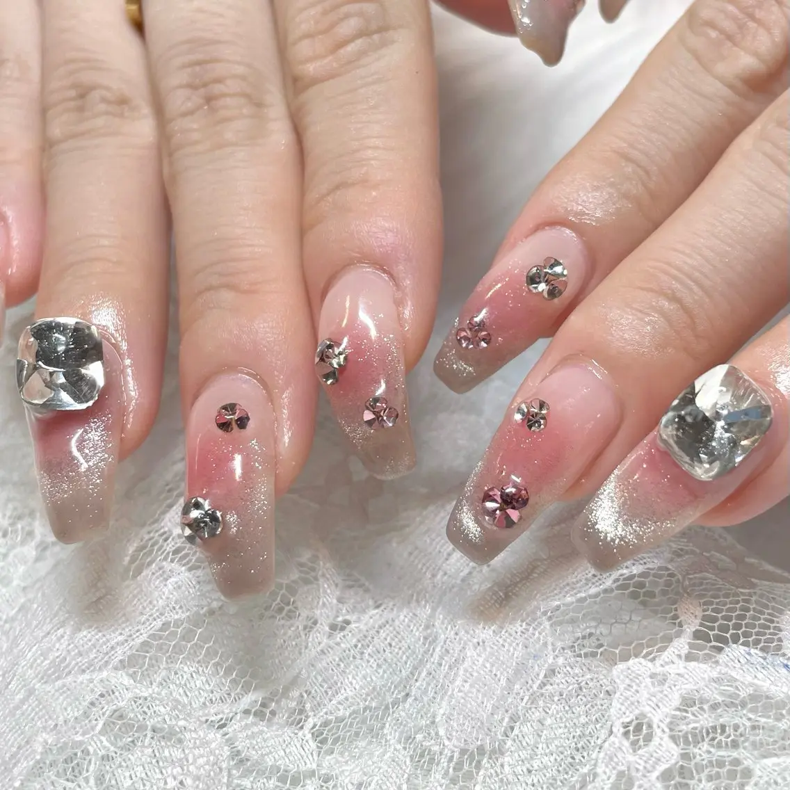 ネイル ハンドネイル Nail ヌシん家 AKANEのネイルデザイン