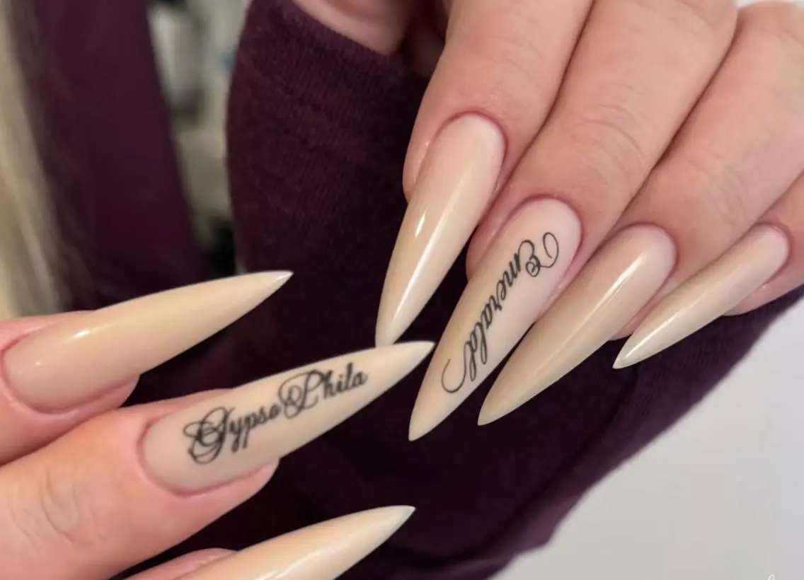 ネイル ハンドネイル Pure&Rich Nailのネイルデザイン
