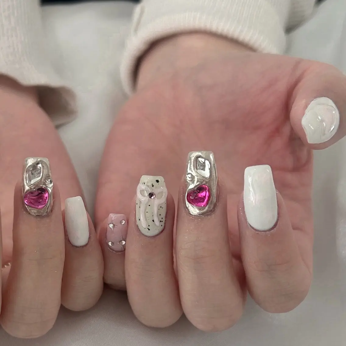 ネイル MODA MANAMIᵕ̈のネイルデザイン