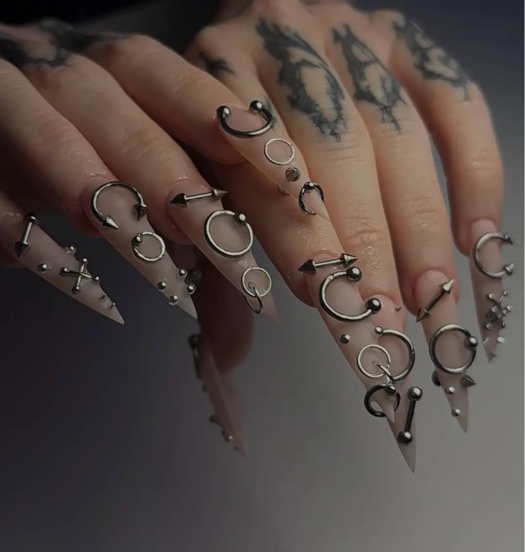 ネイル アートネイル ジェルネイル キラキラネイル ミラーネイル ニュアンスネイル ハンドネイル Ryu nail studioのネイルデザイン