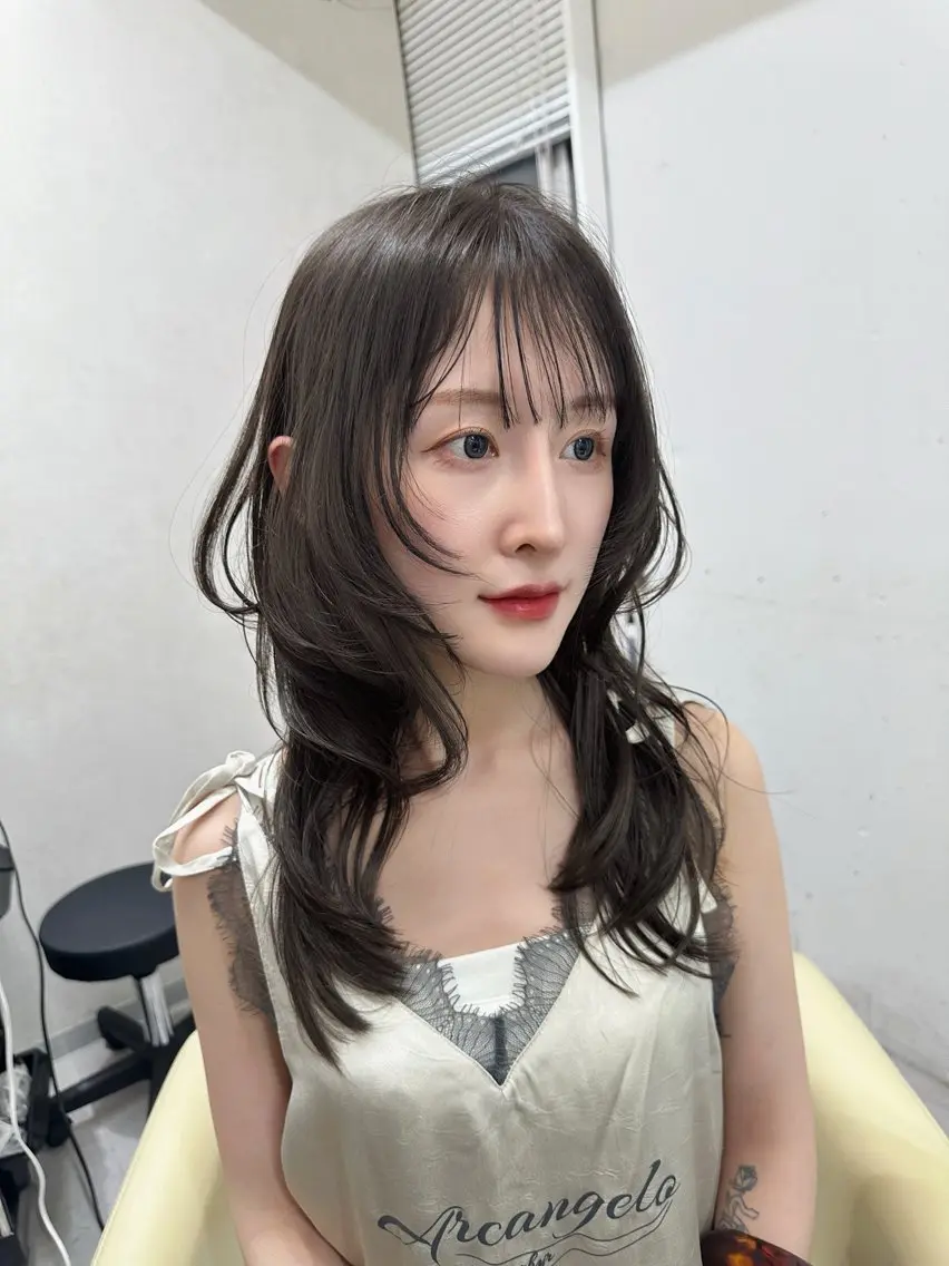 ロング カラー ブリーチ ケアカラー ブリーチなしカラー 髪質改善 韓国風ヘア カット ヘアカラー トリートメント ヘアセット 韓国風レイヤーカラー ライムのヘアスタイル
