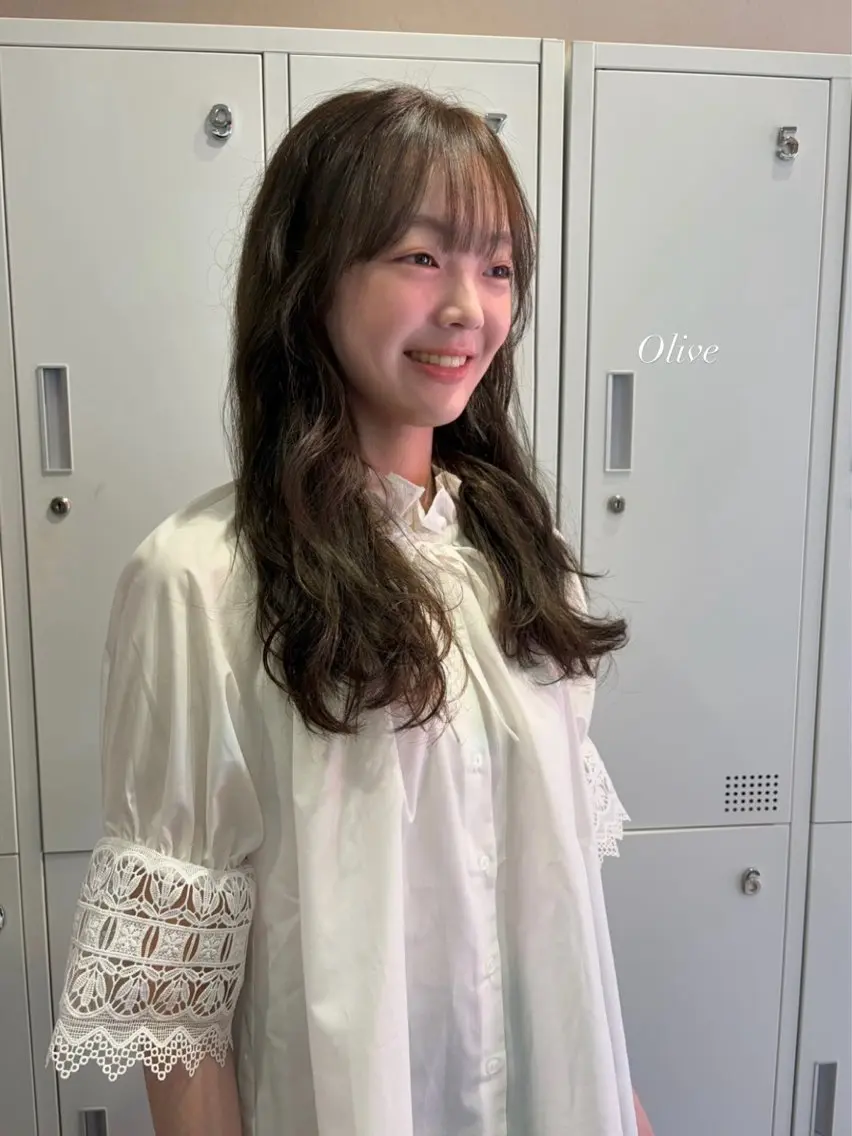 ロング カラー ヘアカラー トリートメント aoi🍀暖色 /透明感カラー♡のヘアスタイル