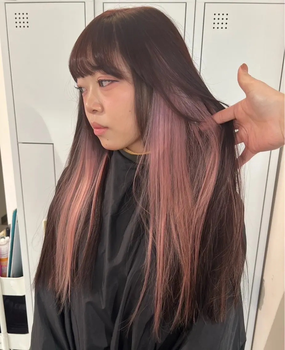 ロング カラー ベージュカラー インナーカラー ピンクカラー ピンクベージュ 指名数No.1 /NAOYAのヘアスタイル