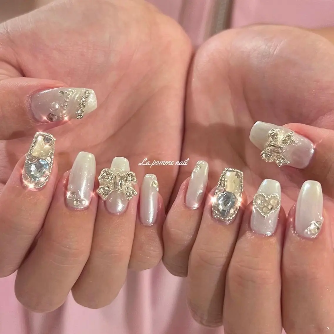 ネイル グラデーション ラメ(グリッター) マグネットネイル ミラーネイル ニュアンスネイル ハンドネイル Lumi de nailsのネイルデザイン