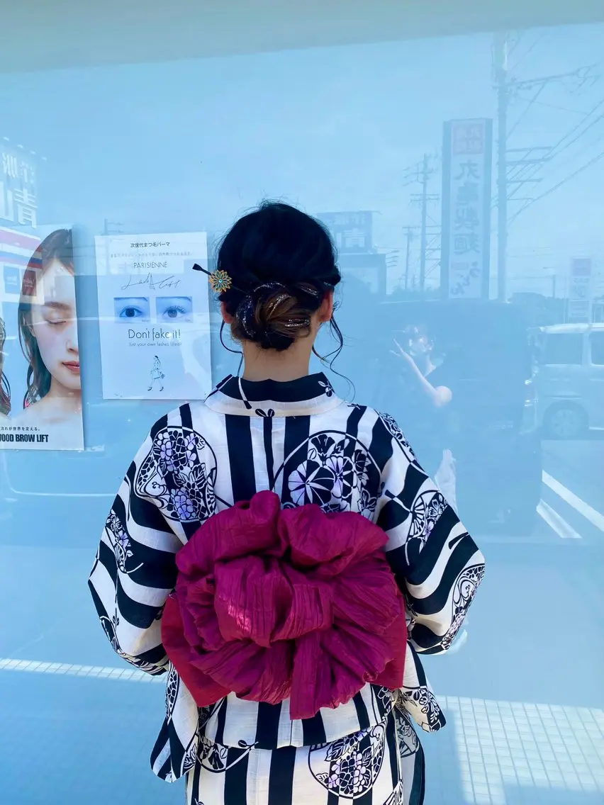 ヘアアレンジ 浴衣 . SHIZUKAのヘアスタイル