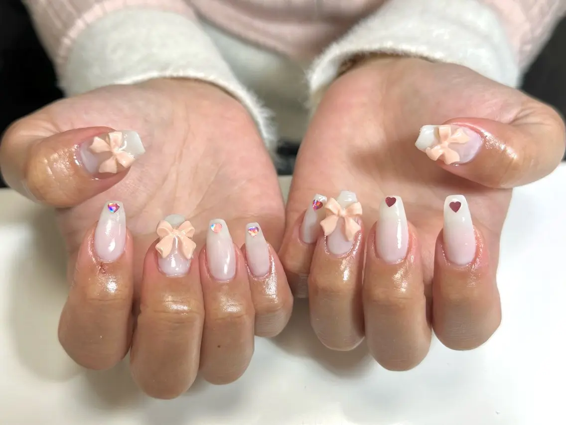 ネイル ハンドネイル ハンドケア 🍑 momo_nailのネイルデザイン