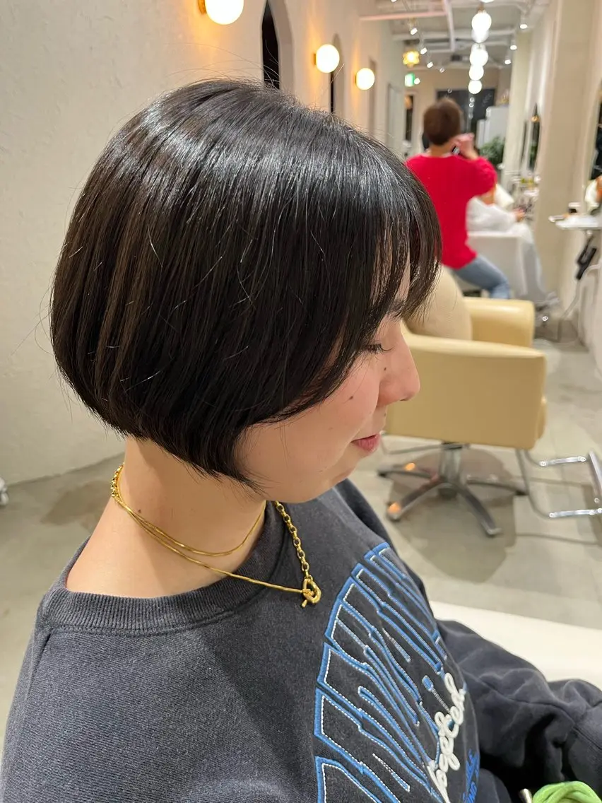 ショート カット ヘアカラー トリートメント ハイトーンカラー🩵 耳ツボジュエリー👂のその他イメージ