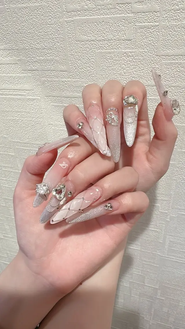ネイル ハンドネイル D-BEAUTY Nailsalonのネイルデザイン
