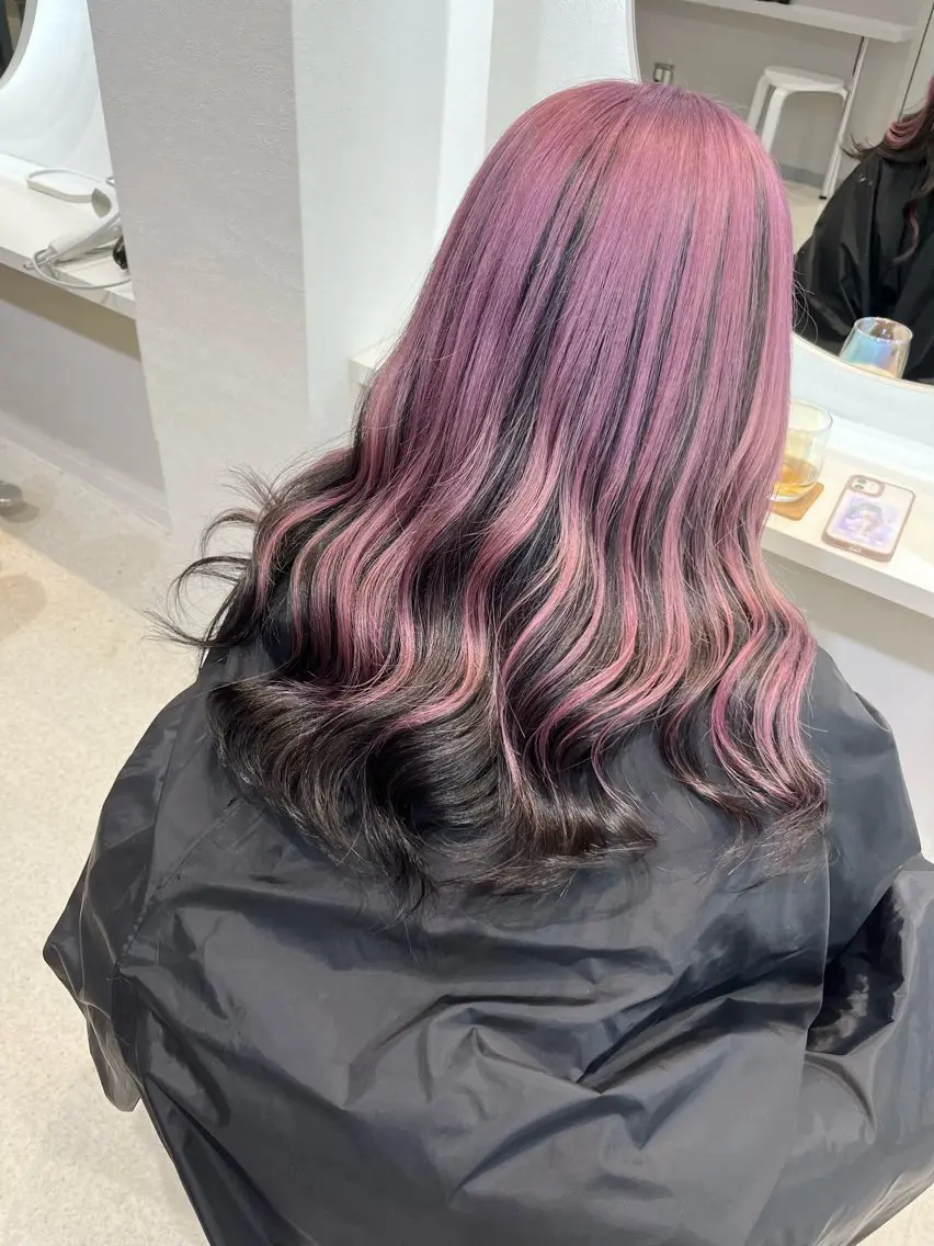 ロング カラー KANA🎀韓国 🇰🇷ハイライトのヘアスタイル