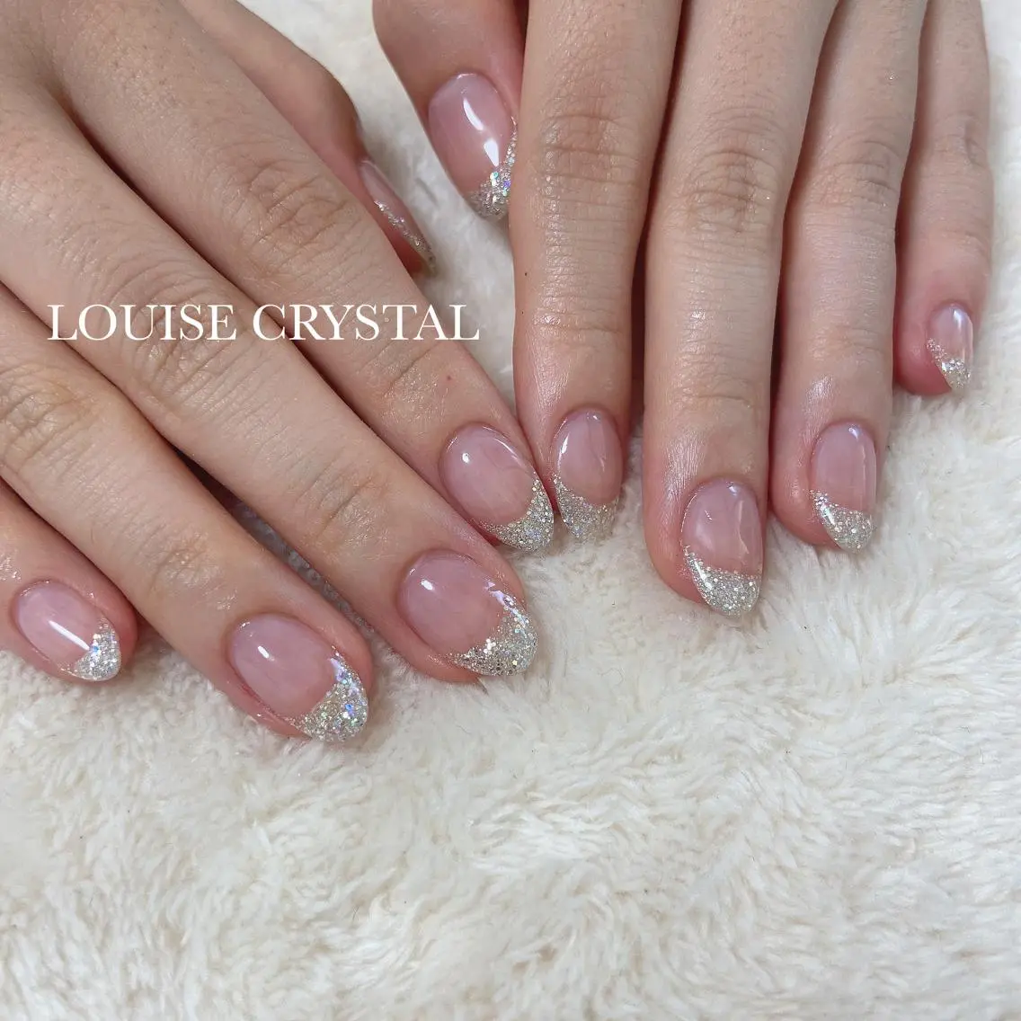ネイル フレンチネイル ラメ(グリッター) ハンドネイル LOUISE CRYSTALのネイルデザイン