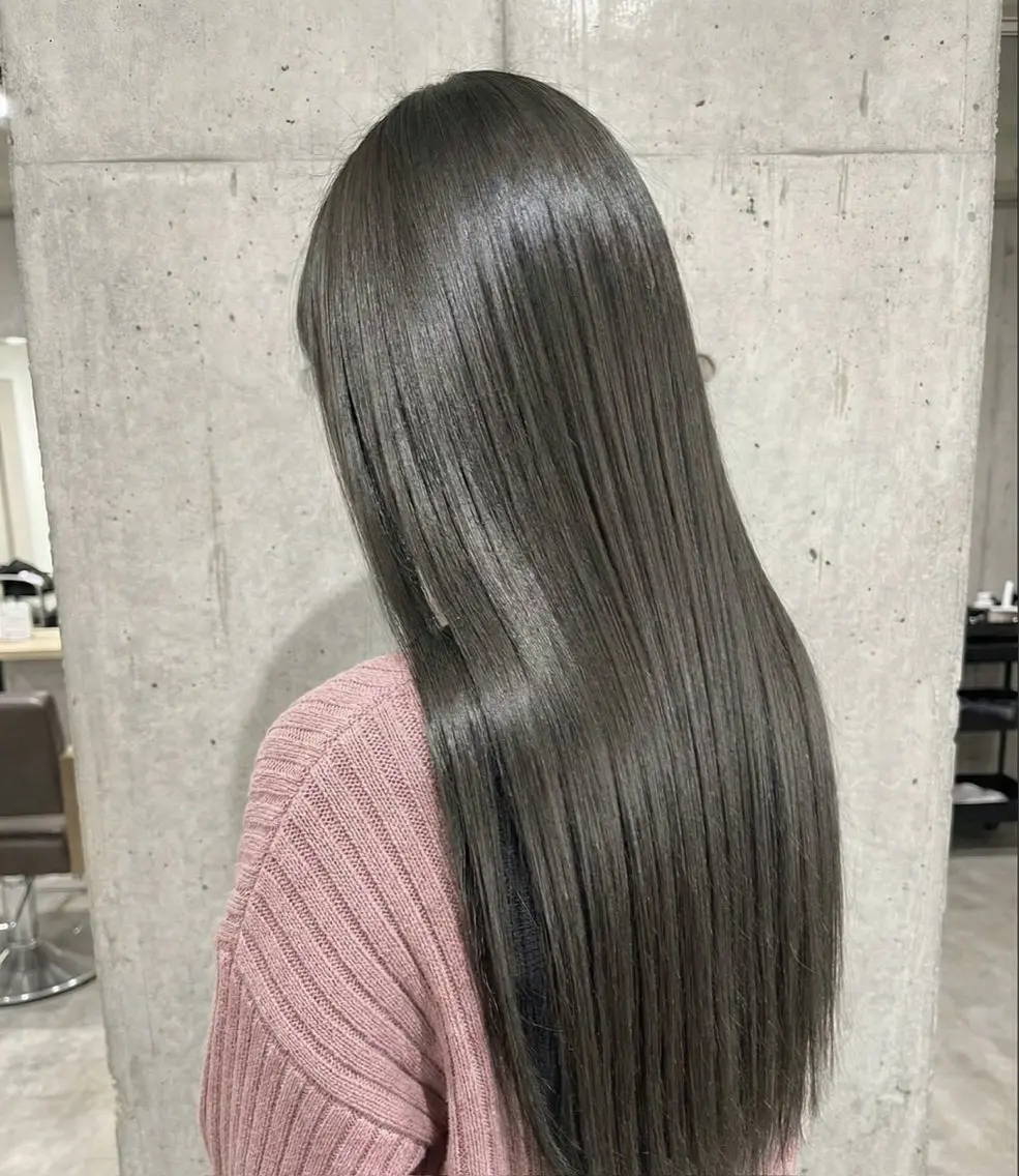 【🕚11時〜18時限定🕕】カット+プレミアムカラー+髪質改善TRの写真