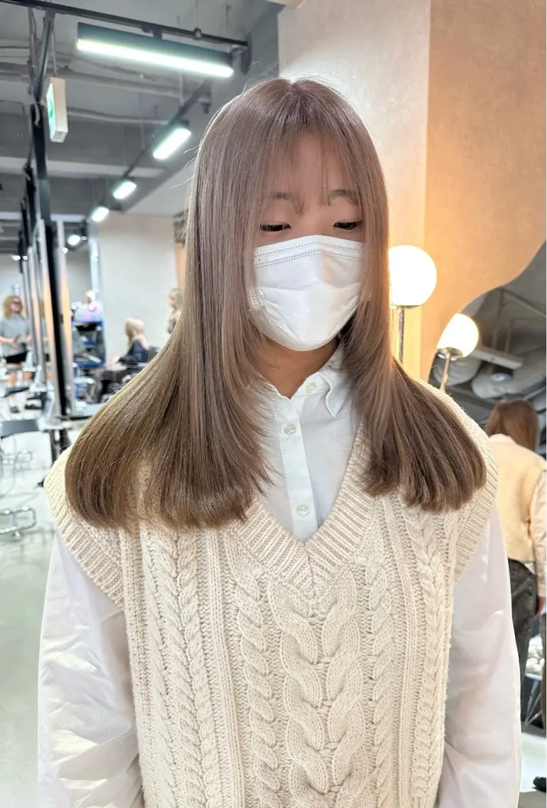 セミロング ケアカラー ボブ 髪質改善 レイヤーカット トリートメント カット ヘアカラー トリートメント 心斎橋 韓国レイヤ ー指名No.1renのヘアスタイル
