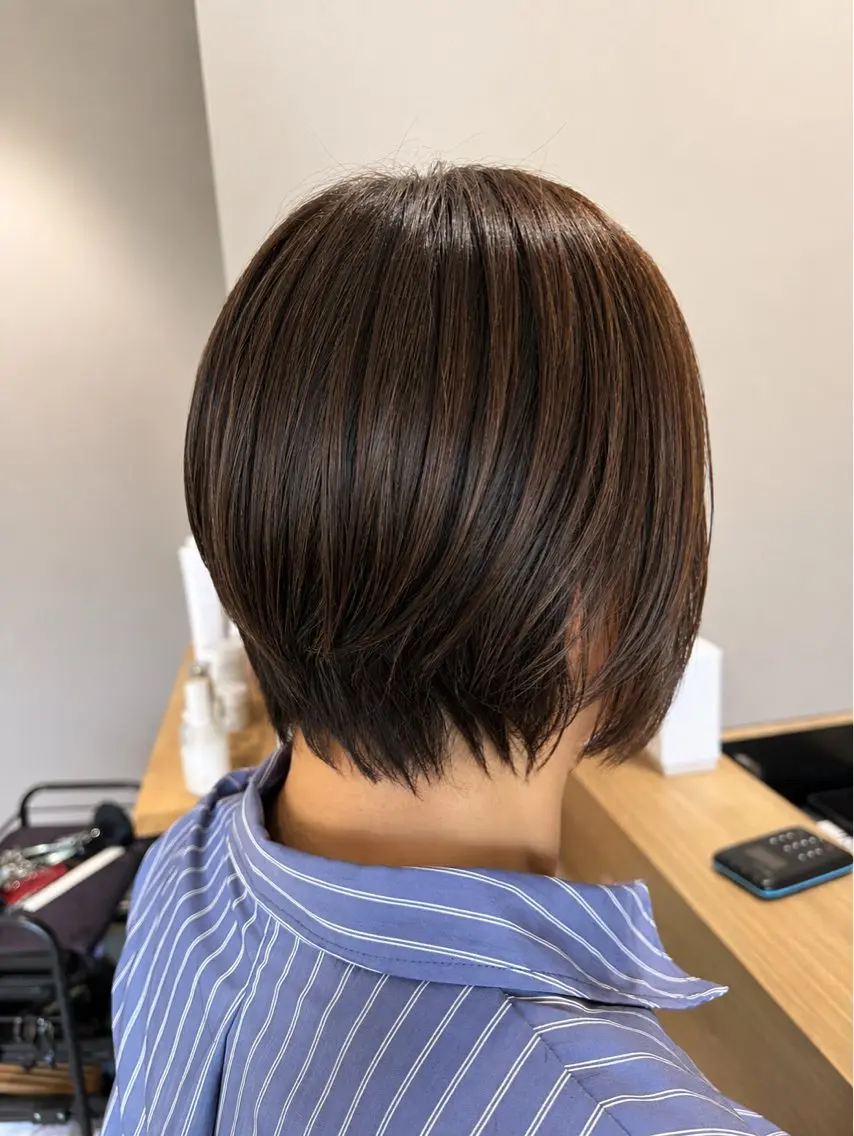 ショート ショートボブ ボブ ショートヘア 鏡原 実和のヘアスタイル