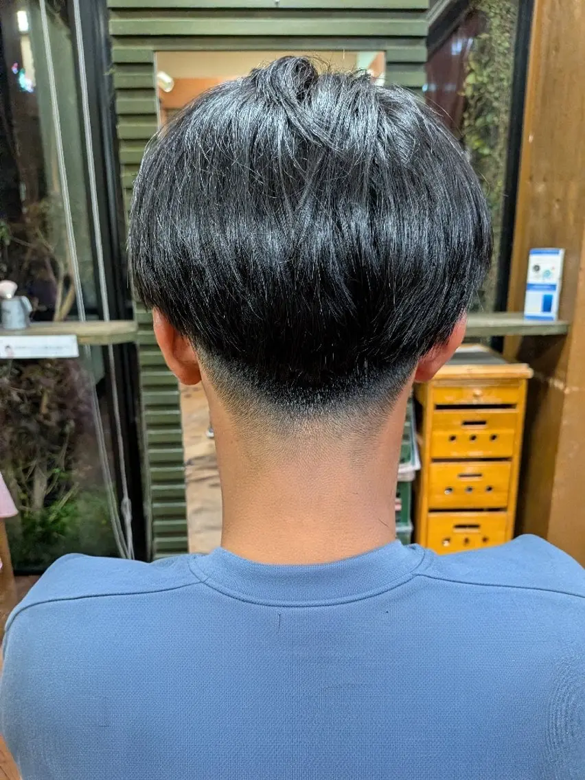 ショート メンズ フェードカット カット 本田 圭輔のヘアスタイル