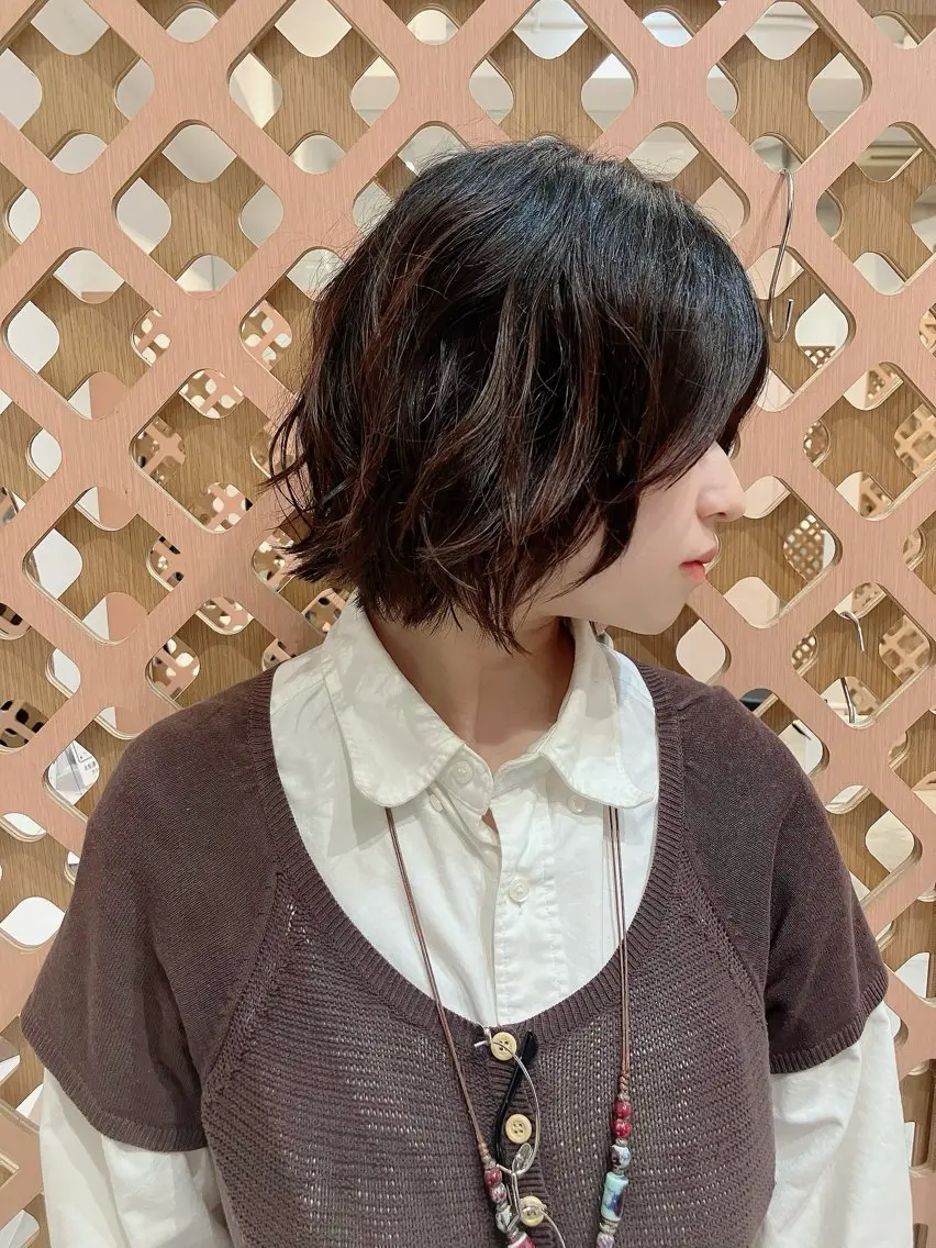 ミディアム パーマ ボブレイヤー ミディアムパーマ ボブ レイヤーカット カット パーマ 川間 将彦のヘアスタイル