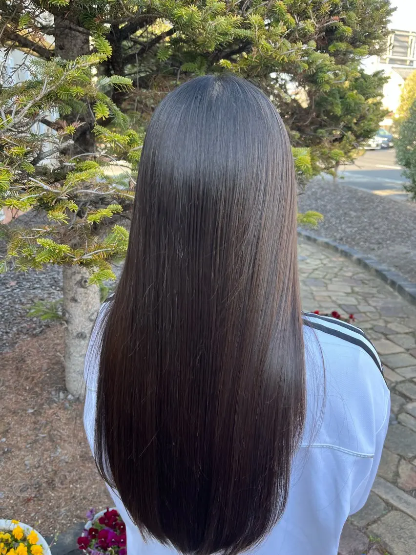 ロング ロングレイヤー レイヤーカット ロング カット 西田 早輝子🍊のヘアスタイル