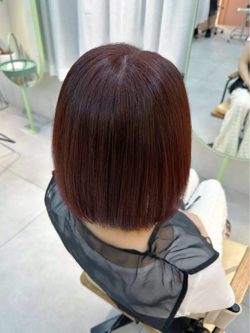 ミディアム カラー ピンクカラー 安井 美咲希のヘアスタイル